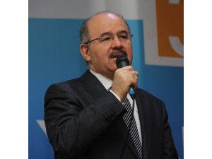 Ak Parti Genel Başkan Başdanışması Hüseyin Çelik Mersinde