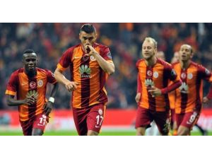 Aslan Liderliğe Kükredi