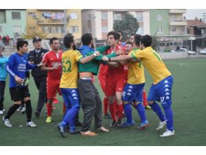 Denizli’de Amatör Maçta Kavga