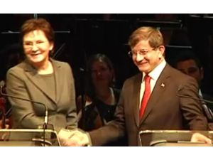 ’’Vizeleri Kaldırma Kararı Aldık’’