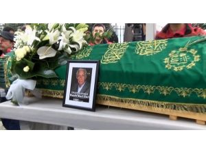 Rasuh Nuri İleri’nin Cenazesi Defnedildi