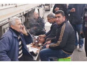 Gürbulak’ta Tır Kuyruğu 25 Kilometreye Yaklaştı