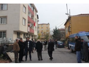 Cinnet Getiren Askerin Baba Ocağına Ateş Düştü