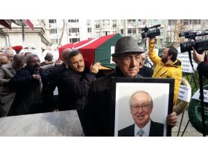 İlk Kültür Bakanı Halman Son Yolculuğuna Uğurlandı