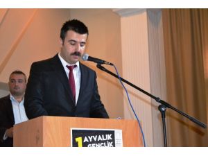 Ayvalık Gençlik Meclisine Vanlı Öğrencilerden Fotoğraflı Teşekkür