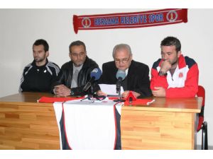 Attığı Gol Sonrası Asker Selamı Veren Futbolcu Konuştu