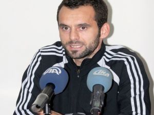 Golden Sonra Asker Selamı Veren O Futbolcu Konuştu