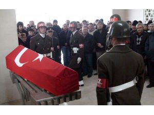 Umut Aslan Son Yolculuğuna Uğurlandı