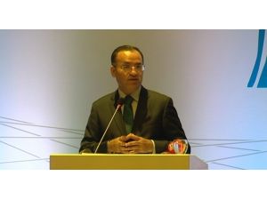 Adalet Bakanı Ab’yi Hedef Aldı