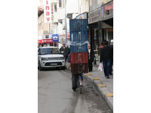 Bisikletle İlginç Taşımacılık