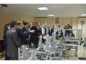 Pakistanlı Ve Filistinli Teknik Öğretmenlere Endüstriyel Otomasyon Eğitimi