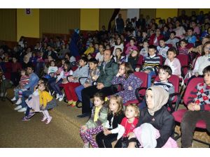 Miniklerin Karagöz Keyfi