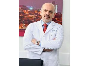 Kol Altı Terlemesi Sonucu Oluşan Kokular Ciddi Bir Sorun