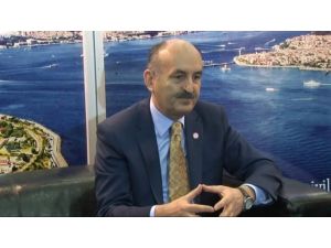 Bakan’dan İstiklal Marşı Tepkisi