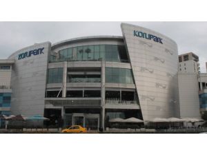 Avmlerin Pazar Günü Kapatılmasına Tepki