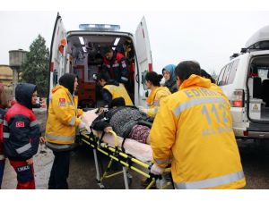 Edirne’nin Karaağaç Mahallesi’ndeki Hastalar Paletli Ambulansla Kent Merkezine Nakil Ediliyor