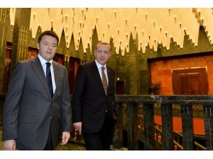 Cumhurbaşkanı Erdoğan, İtalya Başbakanı Renzi’yi Kabul Etti