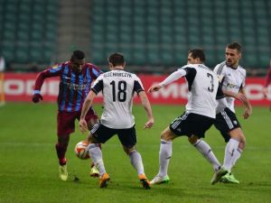 Fırtına’da Polonya’da Takıldı
