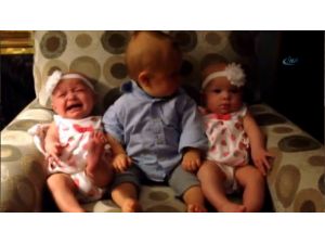 İkizlerin Arasında Kaldı, Şaşkına Döndü