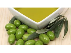 Tariş Zeytin Yağı Alım Fiyatını Arttırdı