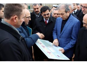 Bakan Eker: “Biz Doğru Bildiğimizi Yapmaya Devam Edeceğiz”