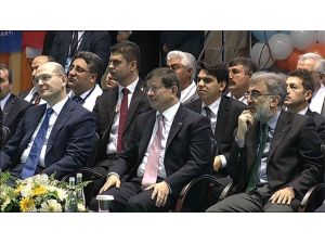 Başbakan’ı Ağlatan Şiir