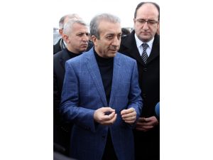 Bakan Eker İle Muhabir Arasında İlginç “Osmanlıca” Diyaloğu
