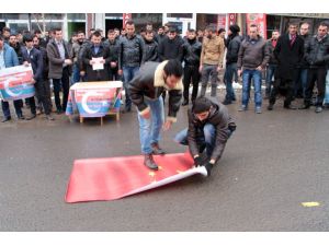 Ülkücüler Çin Bayrağını Çiğnedi
