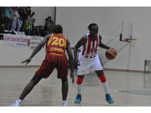 Osmaniye Gençlikspor, Galatasaray Odeabank Karşısında Farklı Mağlup