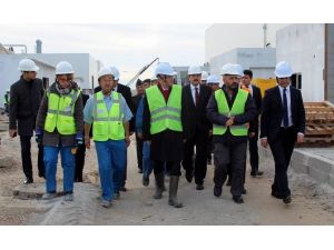 Dev Fabrika Yükseliyor