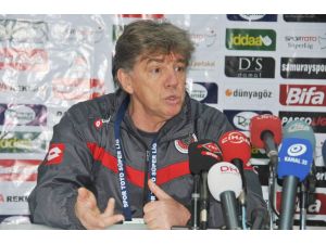 Akhisar Belediyespor İle Gençlerbirliği Puanları Paylaştı