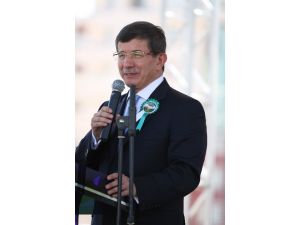 Davutoğlu: Gün İmtihan Günüdür