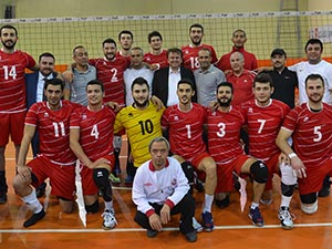 Büyükşehir Filede Namağlup Lider:3-2