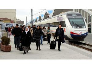 741inci Vuslat Yıldönümüne Eskişehir’den Yoğun İlgi