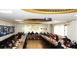 Zeytinburnu Belediye Başkanı Aydın, Gençlerle Buluşuyor