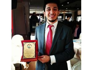 Kolej Fme En İyi Radyo Ödülü