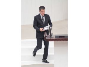 2014 Yılında Gümrüklerden 7 Milyon Araç 104 Milyon İnsan Geçti