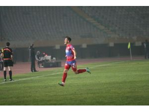 Aslan Gol Oldu Yağdı