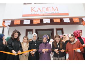 Sare Davutoğlu Konya Kadem Binasının Açılışını Yaptı