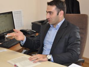 “Kadın, Erkeğe Ekonomik Olarak Bağımlı”