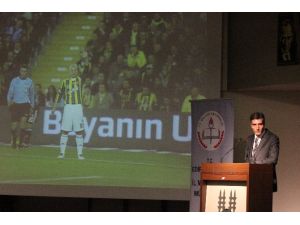 Özgür Yankaya: Yine De Derbi