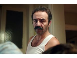 Yılmaz Erdoğan Sürprizi !