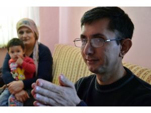 (Özel Haber) Çocuklarının Hastalığına Gözünü Feda Etti