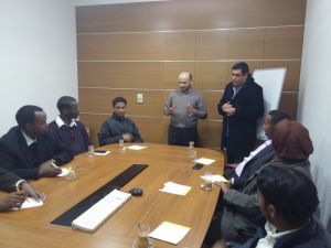 Mogadişhu Üniversitesi Radyosu Personeline Eğitim