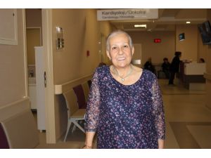 Kanserle Dalga Geçip, Hayatını Yaşıyor