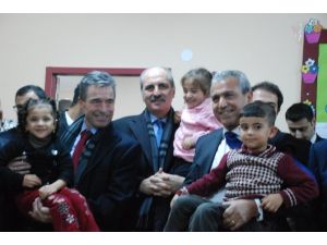 Rasmussen Ve Kurtulmuş Mülteciler Arasında