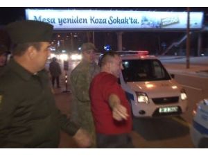 Kameraları Görünce Şov Yapmaya Başladı
