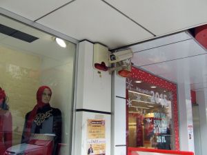 (Özel Haber) Manisa’da Güvenlik Kamerası Tartışması