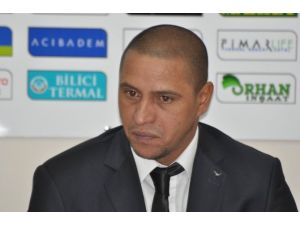 Carlos Bırakma Sinyali Verdi