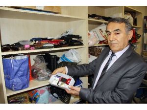 Tramvayda Unutulan Eşyalar Yok Artık Dedirtiyor
